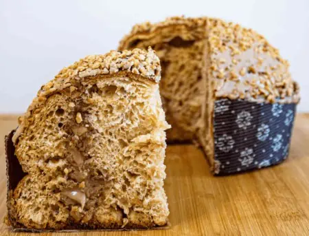 artisanal panettone stuffed with hazelnut cream 1 kg