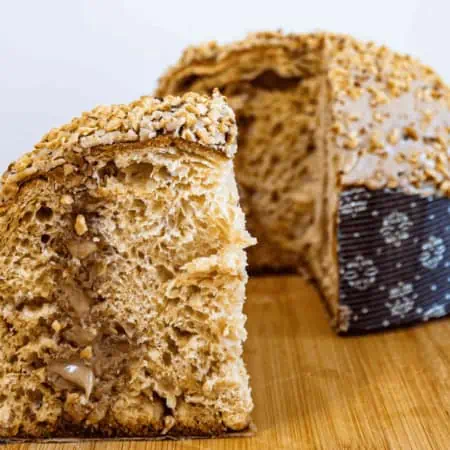 artisanal panettone stuffed with hazelnut cream 1 kg