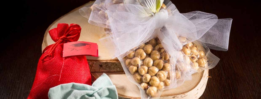 Gastronomic favours- 5 ideas for personalized with Italian hazelnut 1 gastronomic hazelnut favors Piedmont pgi hazelnuts